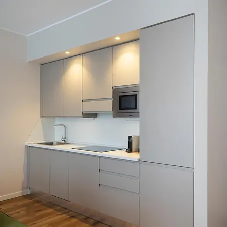 Urban Quattro Apartment *