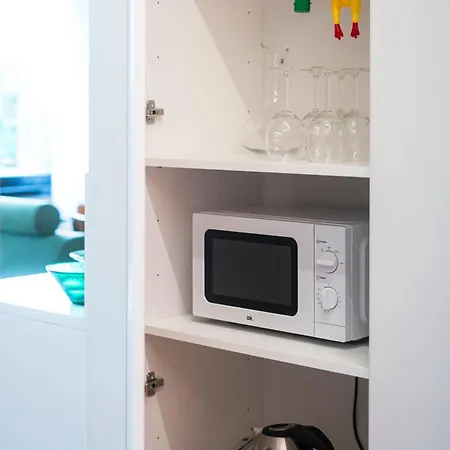 Urban Quattro Apartment *